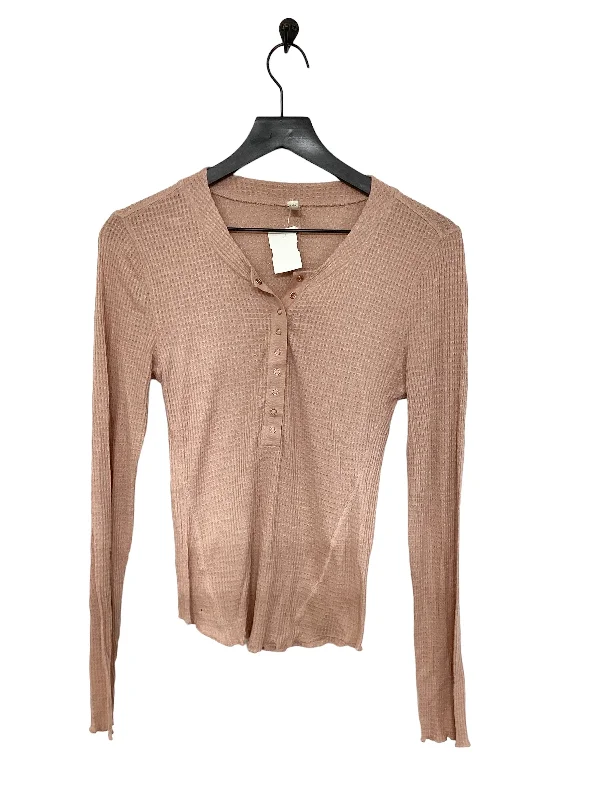 Top Long Sleeve By Free People In Pink, Size: L