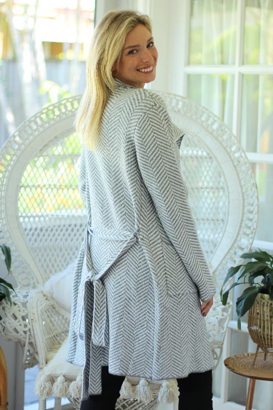 Cosmopolitan Cardigan - Grey