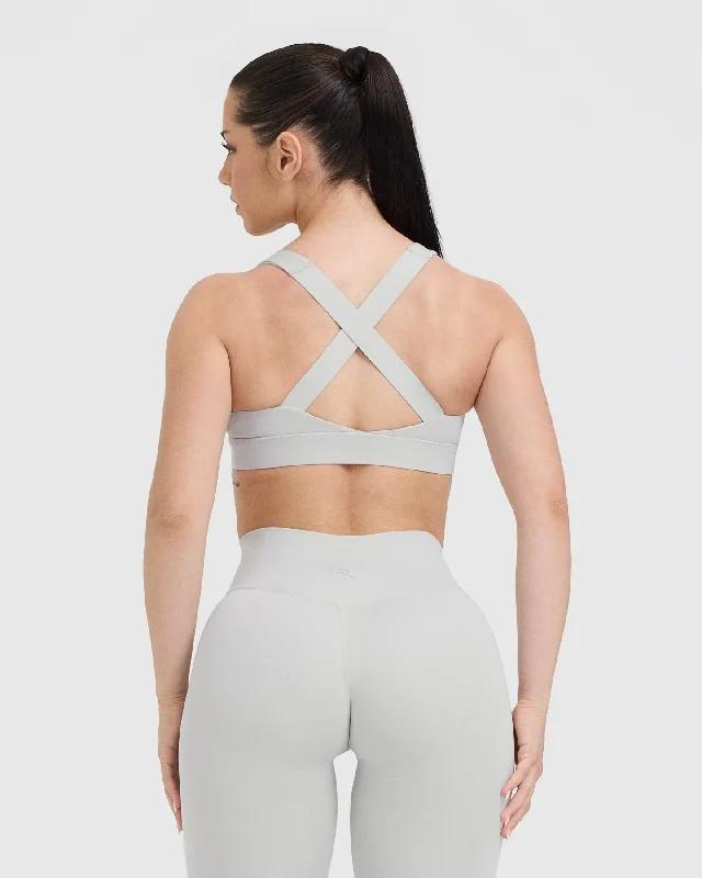 Timeless Wide Strap Sports Bra | Light Grey