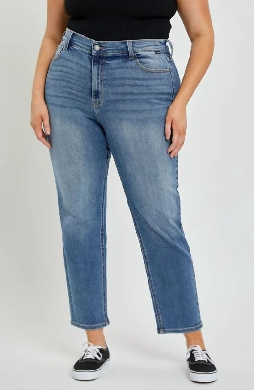 Mid Rise Crop Mom Jeans In Med